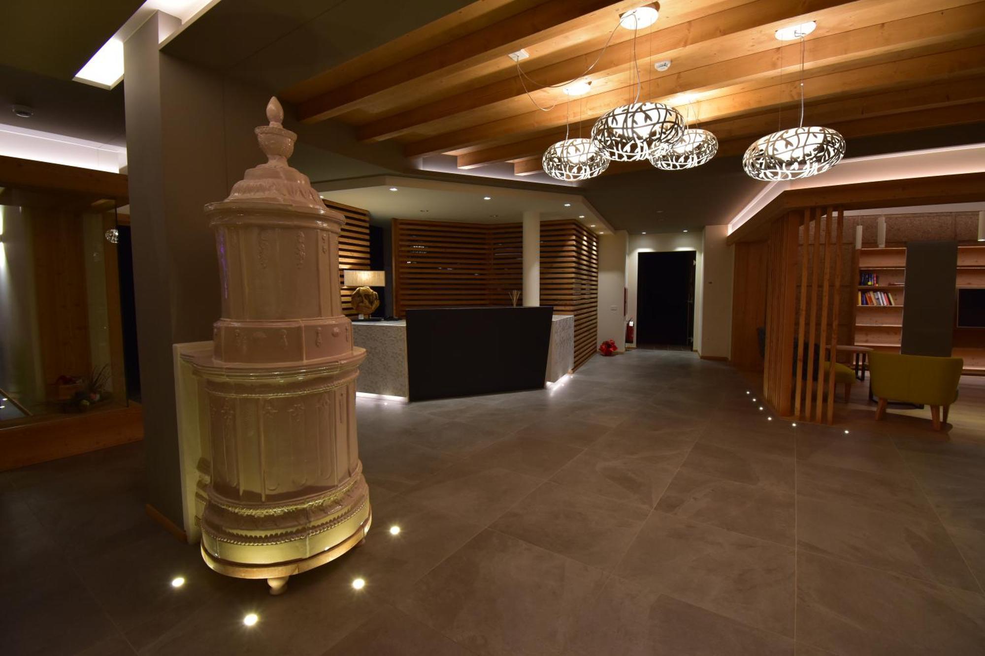 Hotel La Baita Folgaria Eksteriør bilde